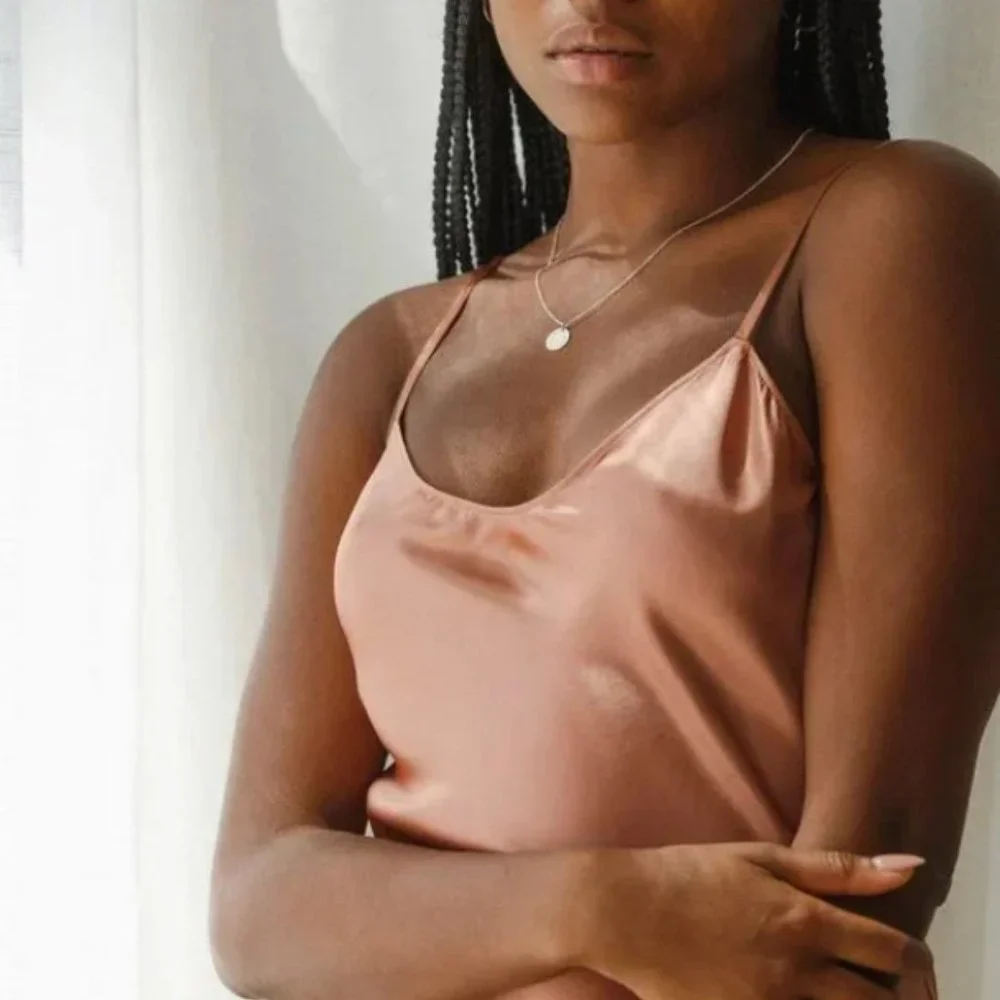 Floral Letter I Initial Dainty Silver/Gold Floral Botanical Customized Necklace - Picture 14 of 16